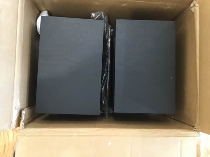 ELAC Debut 3.0 DB53-BK Bookshelf Speakers, Black Ash (Pair) - 1” Aluminum Dome Tweeter & 5.25” Aramid Fiber Woofer - 2-Way Bass Reflex - 48Hz to 38KHz Response image 1