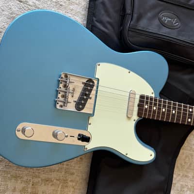 Fender Vintera Road Worn limited 60’ Telecaster - Lake placid blue image 9