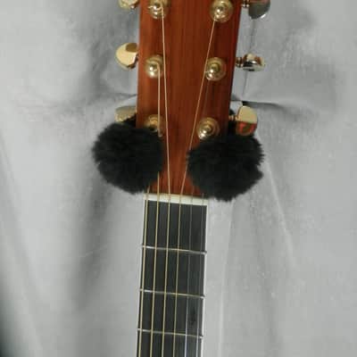 A LoPrinzi LR-20 Dreadnought Acoustic Guitar with case used image 13