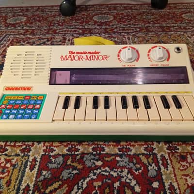 Grandstand The Music Maker Major Minor Synthesiser image 2