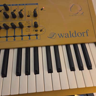 Waldorf Q 61-Key Synthesizer 1999 - 2011 - Yellow image 5