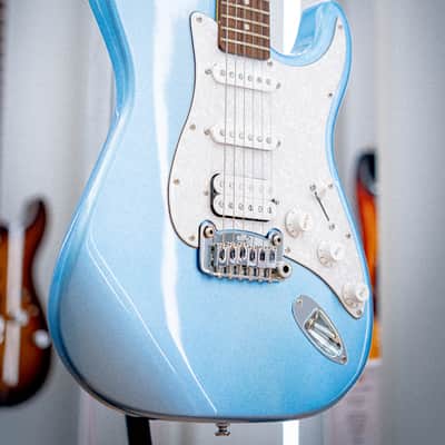 G&L Tribute Legacy HSS Lake Placid Blue RW image 2