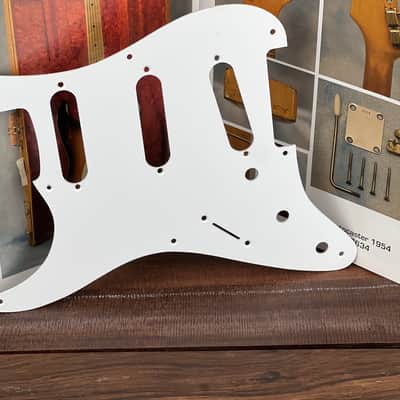 General Vintage Tone 54 to 1955 Pickguard for Stratocaster®️ Original HIPS Left handed “ Polystyrene “ Pickguard For Strat®️ image 2