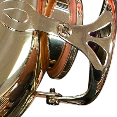 Yamaha YAS-52 Intermediate Alto Saxophone image 10