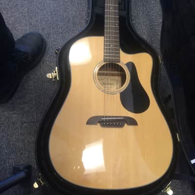 Alvarez RD8C Acoustic Electric Guitar in Very Good Condition. OHSC. $199 Weekend Special image 1
