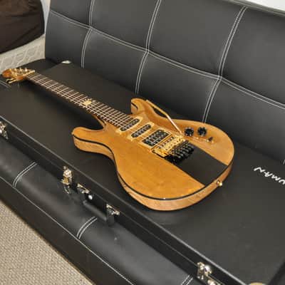 Luman Double Cutaway Natural image 9