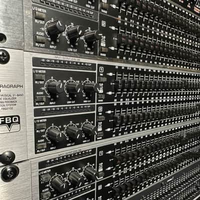 Behringer Ultragraph Pro FBQ3102 31-Band Stereo Graphic EQ 2000s - Black image 1