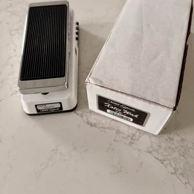 Xotic XW-1 Wah 2010s - White with pedalboard mount image 2