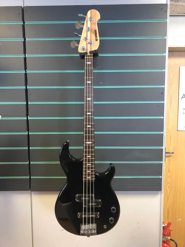 ベース YAMAHA BB1024 Yamaha BB1024 Black Electric Bass Guitar | Reverb
