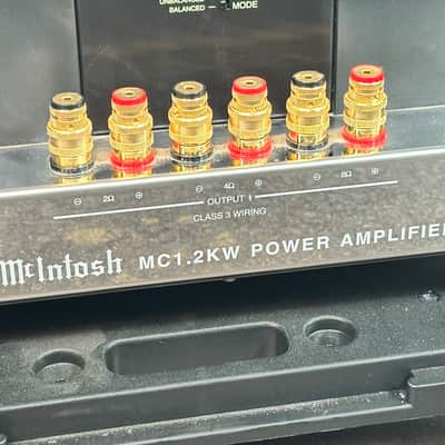 McIntosh MC1.2KW 1200 Watt Monoblock Power Amplifier - Single image 13