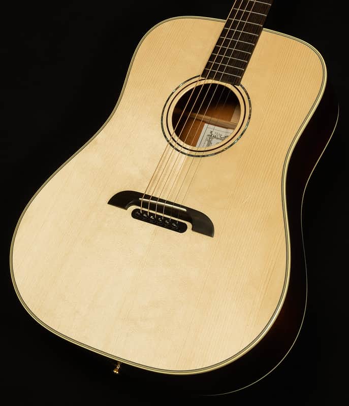 Alvarez Yairi Masterworks Honduran Dreadnought DYM60HD