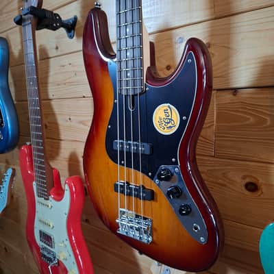 Sire Marcus Miller V1 4-String Bass – Tobacco Sunburst image 3