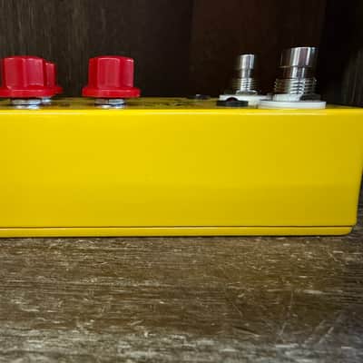 JHS Double Dragon Lo-Fi Octave Device With Box 2026 - Present - Yellow image 5