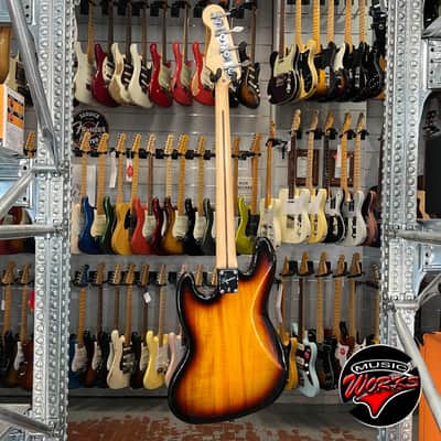 Squier   Vintage Modified Jazz Fretless Sunburst image 8