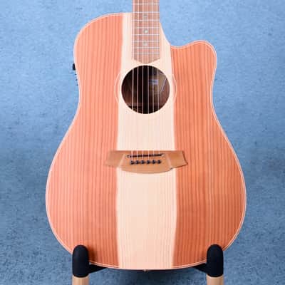 Cole Clark FL2EC-RDBL Fat Lady 2 Acoustic-Electric Guitar