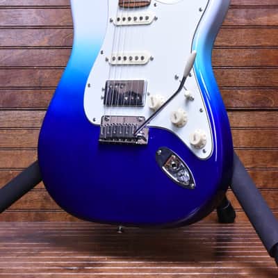 Fender Player Plus Stratocaster® HSS, Pau Ferro Fingerboard, Belair Blue image 5
