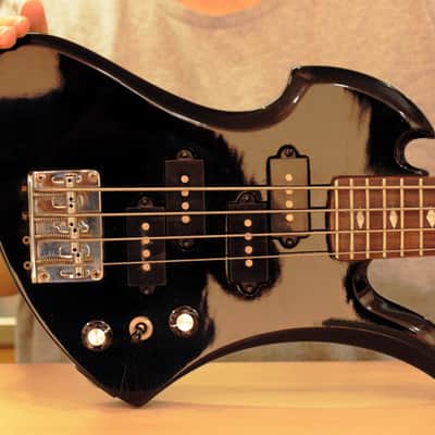 Very Rare.. Samick mini Mockingbird bass 1980 Black image 3