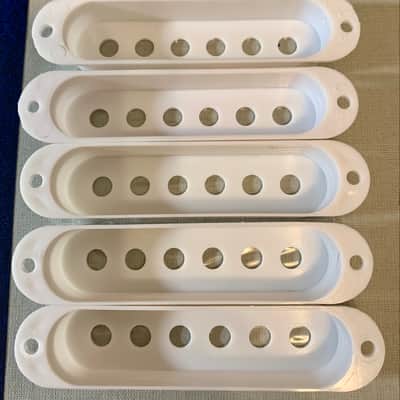Pickup Covers (5) White - 50 mm SPACING (Strat Style) image 5