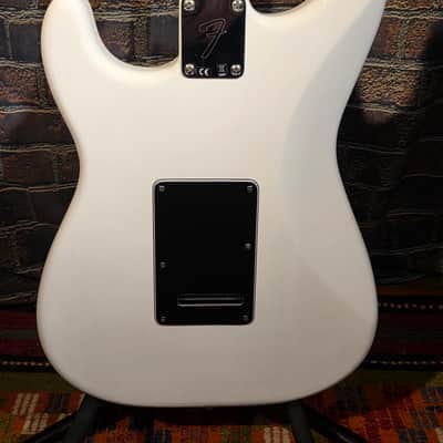 Fender 2019 Player Stratocaster Maple Fretboard Polar White image 14