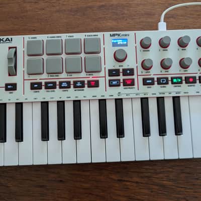 Akai AKAI Professional MPK Mini IV Gray 2026