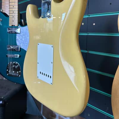Fender American Vintage II '57 Stratocaster Vintage Blonde 2023 Electric Guitar image 12