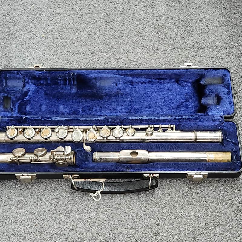 Armstrong Flute model 104 USA made with case for parts and repair image 1