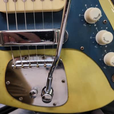 Vintage RARE 1966 Lafayette Capri Electric Guitar Pro Setup Original Hard Shell Case image 3