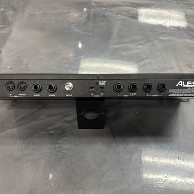 Alesis QuadraVerb 2 Dual Channel Octal Master Effects with Digital I/O 1990s - Black image 2