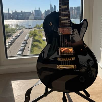 Gibson Les Paul Studio 2019 - 2024 Ebony with Gold Hardware image 1