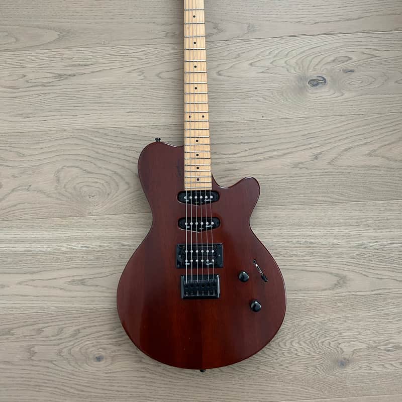 2007 Godin Performance Series Exit 22 with Maple Fretboard Nat…