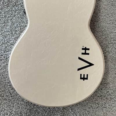 Mint EVH Limited Edition SA-126 Special, Ebony Fingerboard, Satin Shell Pink image 9