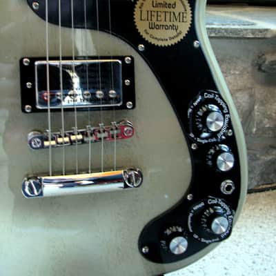Epiphone Limited Edition Wilshire Pro, TV Silver Custom Shop (Rare) in Hard Case image 5