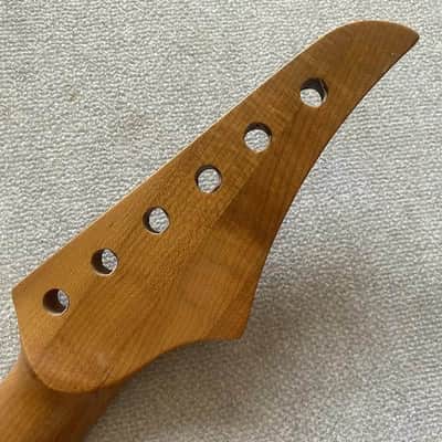 Red Left Handed Guitar Maple Wood Neck, 24 Frets Fingerboard image 6