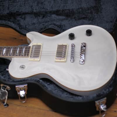 FGN Expert Flame Exotic Maple Top - See Thru White image 3