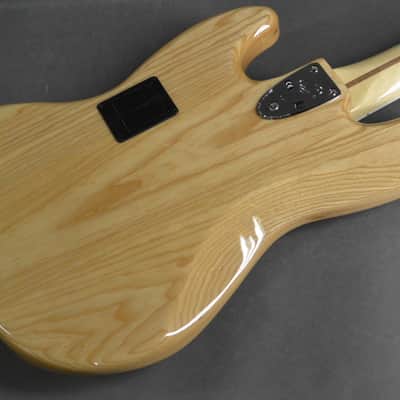 Fender Marcus Miller Jazz Bass Natural with Gig Bag image 4