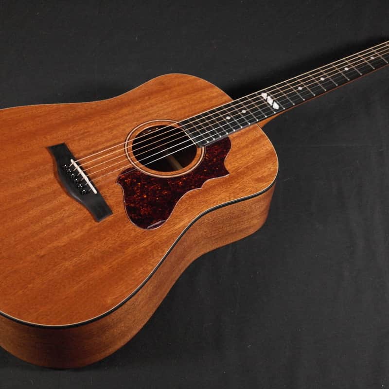 Godin metropolis composer Natural