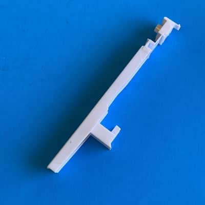 YAMAHA EZ-220 Keyboard Replacement Part: White Key C [Far Right Octave] Single image 3