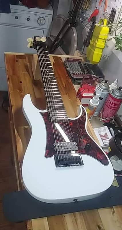 Ibanez RG8 Modded image 1