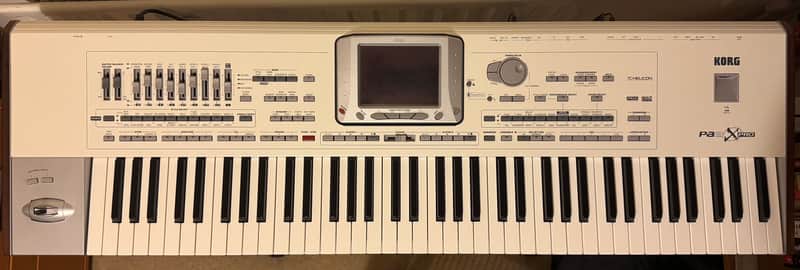 Korg PA2X PRO 2008 - Excellent image 1