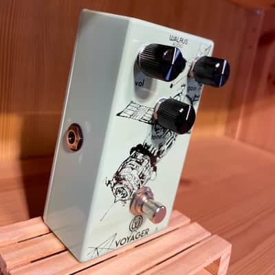 Walrus Audio Voyager Preamp/Overdrive Pedal image 3