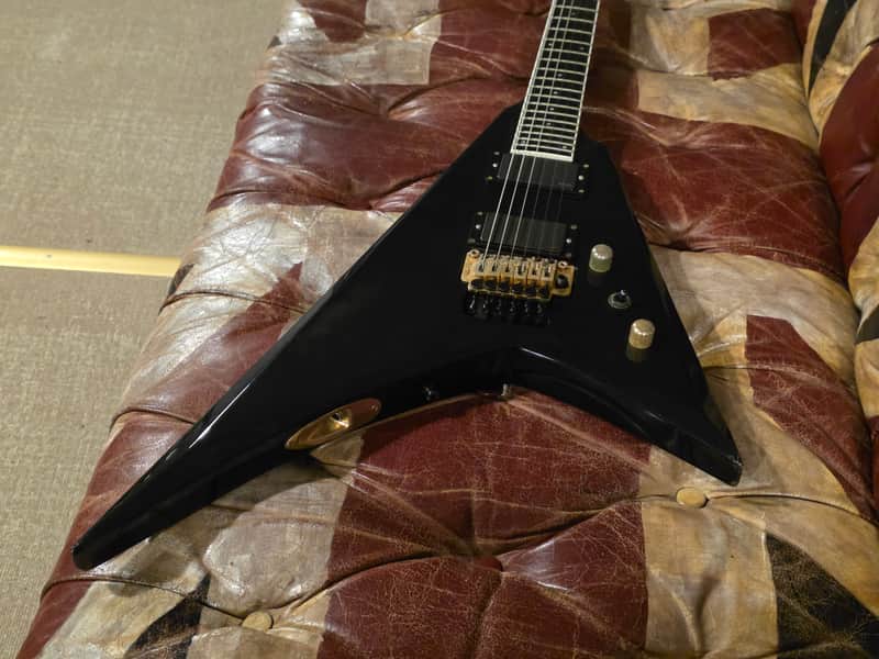 ESP Edwards SV Flying Arrow V MIJ Guitar - Gold Original Floyd
