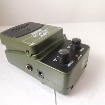 Behringer SM200 Slow Motion Attack Swell Effects Pedal Free USA Shipping image 3