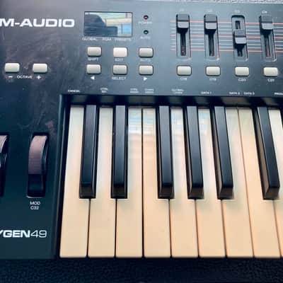 Oxygen 49 MK IV USB MIDI Keyboard Controller image 3