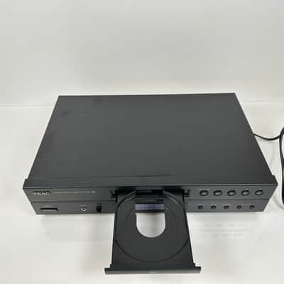 TEAC CD-P1260 Single Disc CD Player Component MP3 Support image 3