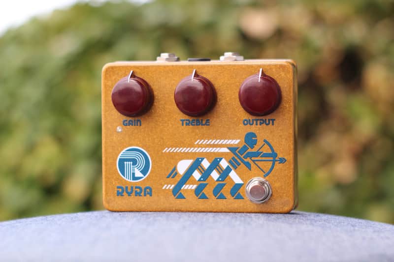 Mint RYRA "The Klone" in Gold image 1