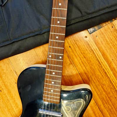 Danelectro 56 U2 image 3