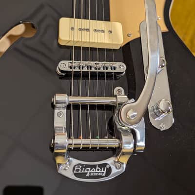 Reverend Club King 290 with Rosewood Fretboard and Bigsby - Midnight Black image 8
