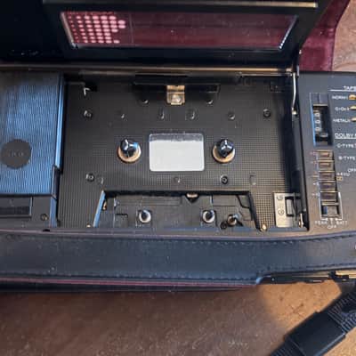 Sony WM-D6C Professional Walkman Portable Stereo Cassette Recorder - Perfect - With OVP, case, strap, microphone, headphones image 6