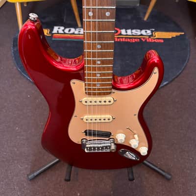 G&L G&L Legacy Strat Candy Apple Red "Matched Headstock" inkl. Case 1999–2010 - Candy Apple Red image 18