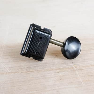 Tokai Deluxe Machine Head Black Middle Strings (A,D,G,B) Treble Side Tuner for Stratocaster, Telecaster, GoldStar Sound, Silver Star, Tuners Springy Sounds, ect image 1